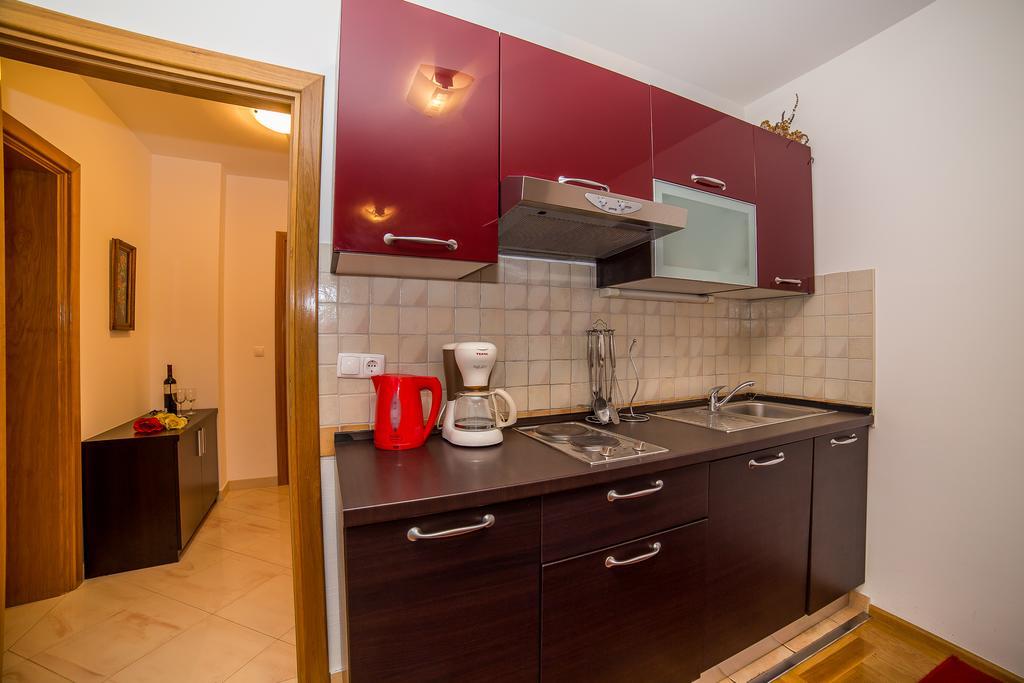 Apartments Kristina Makarska Zewnętrze zdjęcie