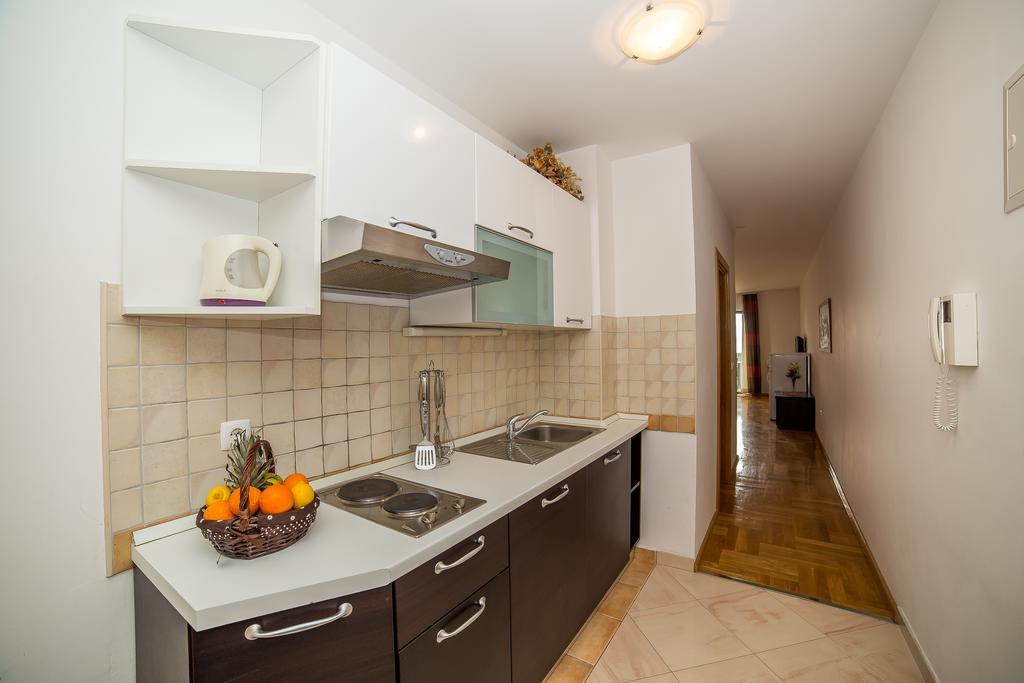 Apartments Kristina Makarska Zewnętrze zdjęcie